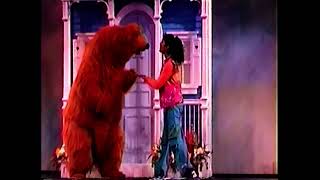 Download lagu Playhouse Disney LIVE onstage at MGM Studios (Full Version) - 4/03/2005 - Pilita (Danesh) Simpson mp3