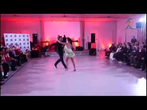 Baila Mundo - Rodrigo Oliveira e Karina Carvalho (Dança Porto Alegre 2013)