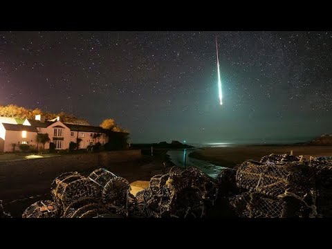 Spektakuläre Fotos: Meteorit explodiert über Cornwall
