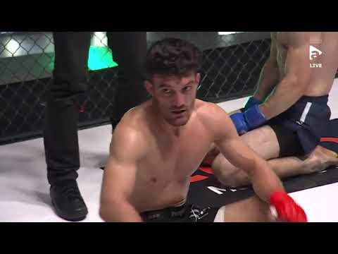 Ifight Heroes "Cuşcă cu lei"! Lupta dintre Marius Şpac şi Adrian Predoiu!