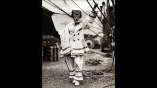 8 Creepy Clown Pictures