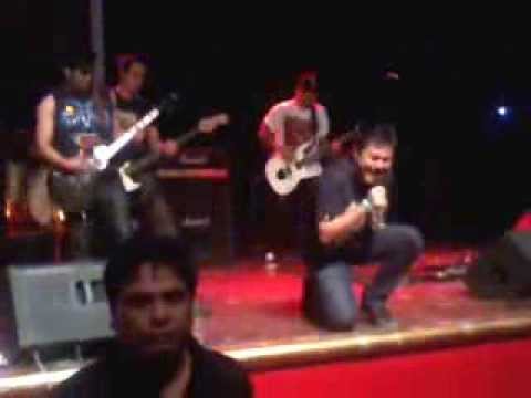 Faspitch - Follow (live@SinulogBlastOff01/18/14)