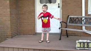 Connor pretends to be Jason Aldean and lip sings to &quot;Wheels Rollin&#39;&quot;