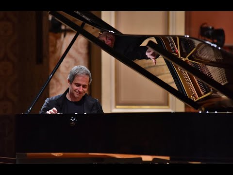 Piotr Anderszewski ~ Mozart, Janacek, Bach ~ 2017 live