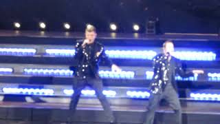 Download lagu As Long As You Love Me - Backstreet Boys Viña 2019 mp3