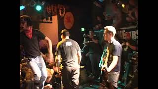 No Innocent Victim — Never Face Defeat (Live at Facedown Fest 2005)