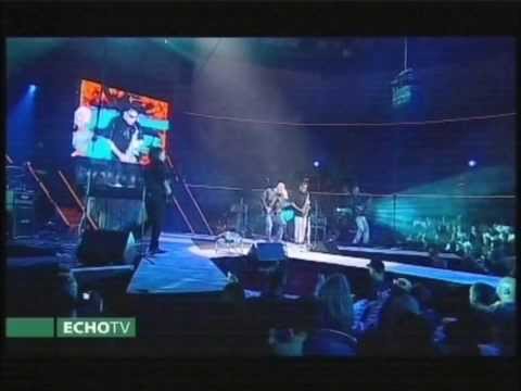 Ismerős Arcok és Pataky Attila