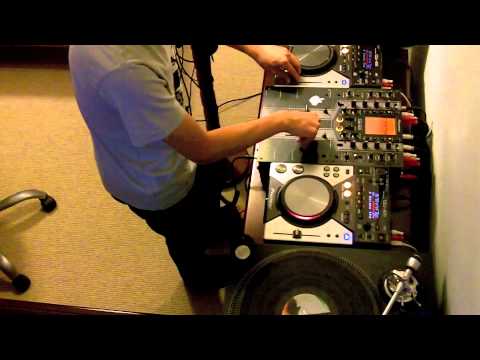 DJ Ravine's will it blend? Electro, Hardstyle, Dubstep, Hardcore mix