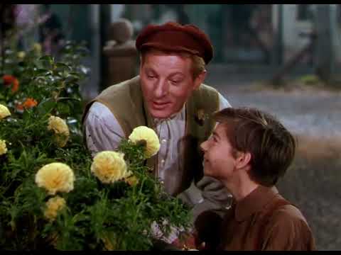 Danny Kaye | Sings Inchworm | Hans Christian Andersen (1952)