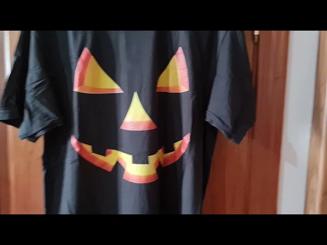 Vídeo relacionado con Camiseta con estampado de Halloween con el símbolo klingon de calabaza de Star Trek Camiseta