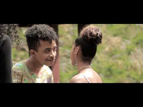 Pena l'espoir - Loveman Beatz ft PrincetUiimika X DareltUiiwaZa (Clip_Officiel)