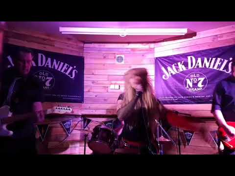 download lagu mp3 mp4 Suburban Toys Band, download lagu Suburban Toys Band gratis, unduh video klip Suburban Toys Band