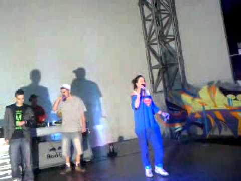 Ice Tea vs Ninna @ Baci se na teme 2013 1/8 finala