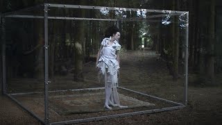 Allie X - Learn To Cry (Lyrics)