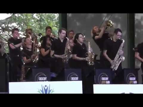08 12 2016 Crescent Super Band with guest Saxman David Halliday at Bountiful City Park