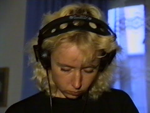 NSRD un Ieva Akurātere - Tango (1989)