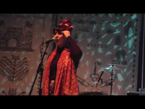 Idil Meşe feat. Da Poet - Mountain Sperrins HD Live From Istanbul 2016