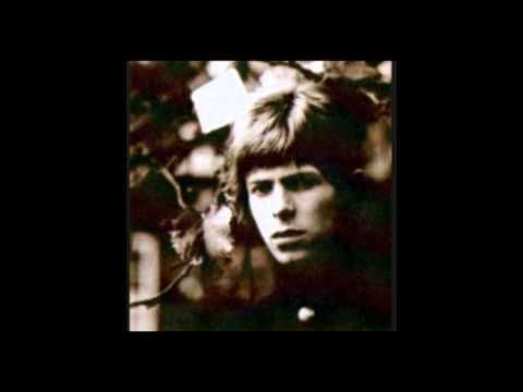 download lagu mp3 mp4 David Bowie London Boy, download lagu David Bowie London Boy gratis, unduh video klip David Bowie London Boy