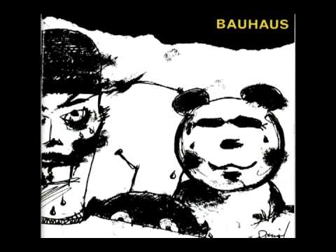 Bauhaus - Mask_(360p) 00_02_40-.mp4