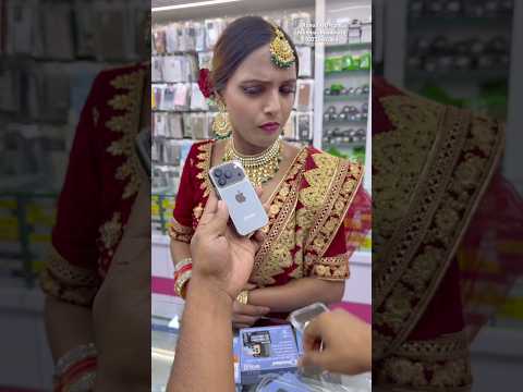 Worlds smallest touchscreen phone iPhone 17 mini ￼