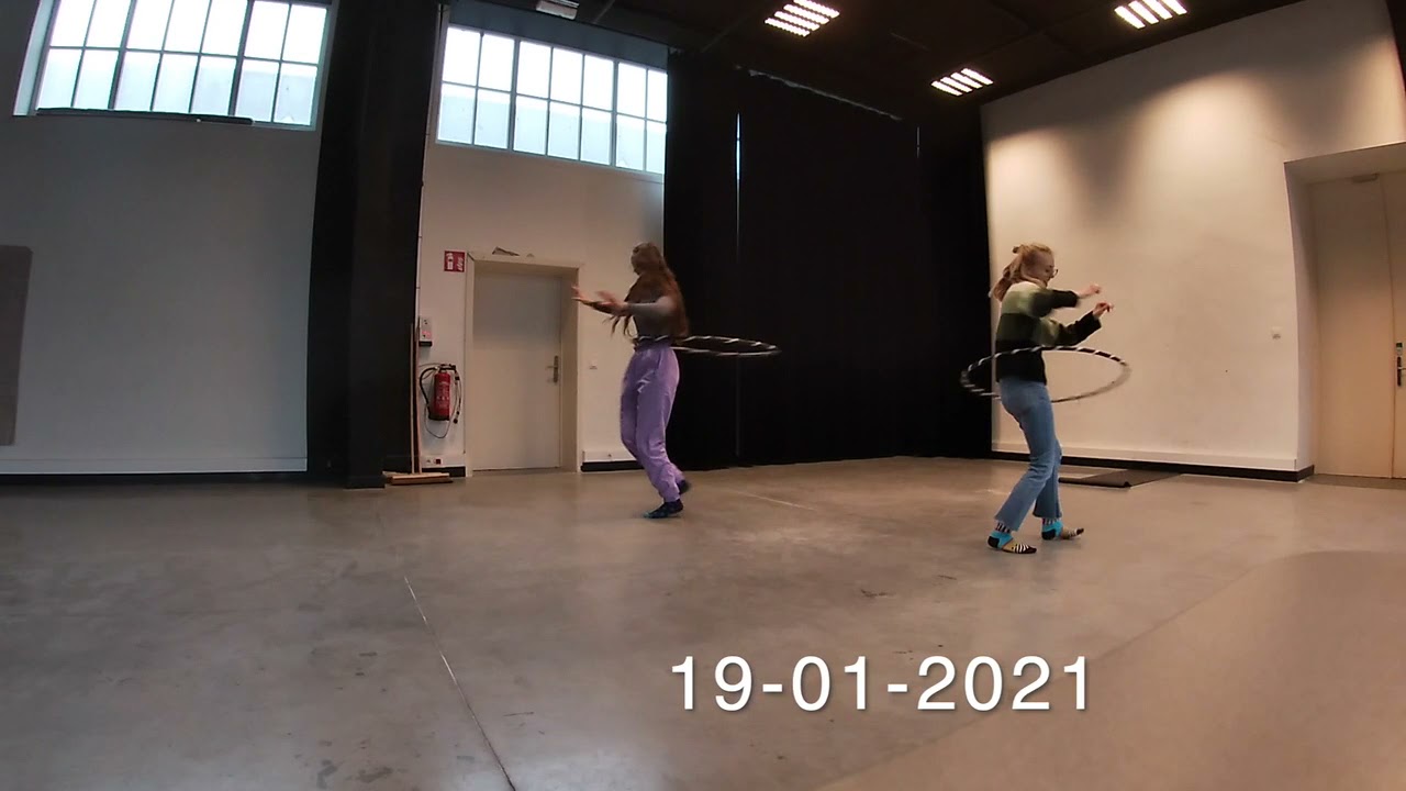 Dit leer je in een maand Feelgood Hoelahoep Challenge