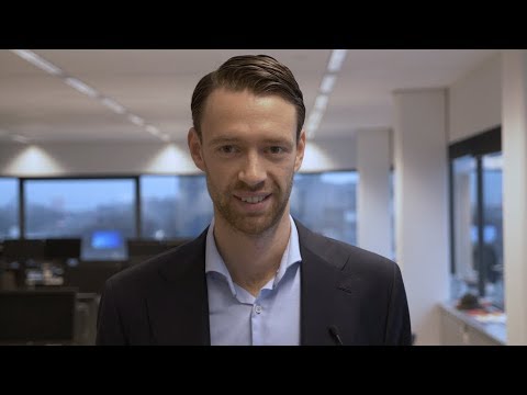 Business Controller at NN - Olaf Schoenmaker - YouTube