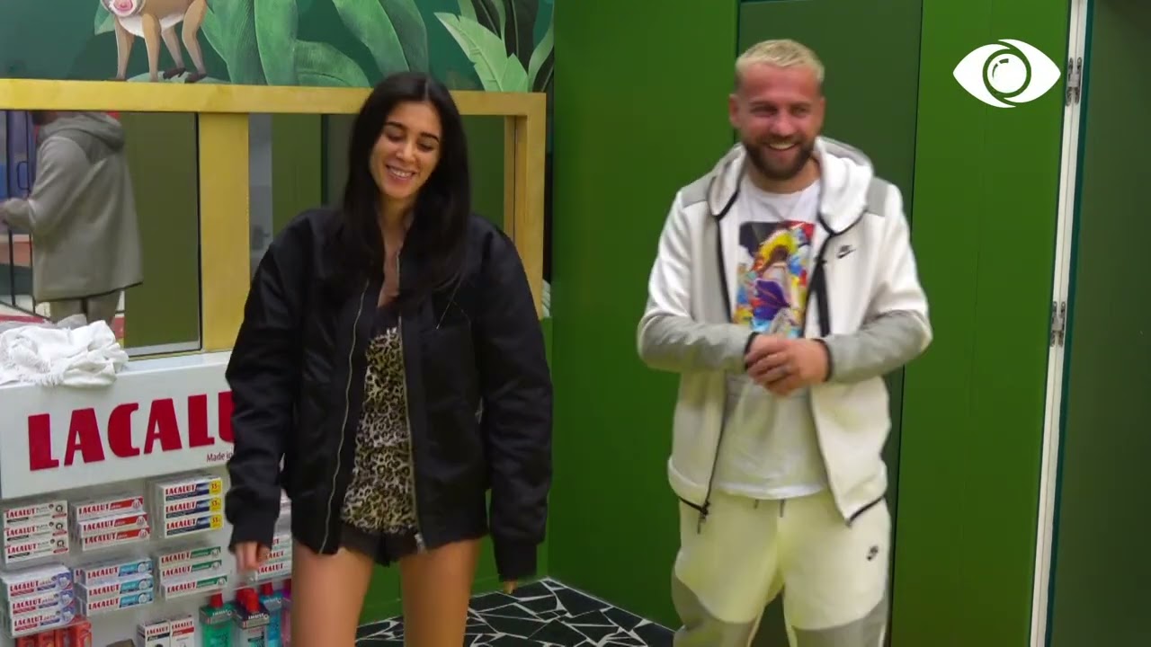 Kiara në tualet, Luizi dhe Jori e ngacmojnë