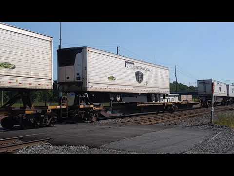 NS 21M Rolls West Thru Bethlehem PA with Mixed Power