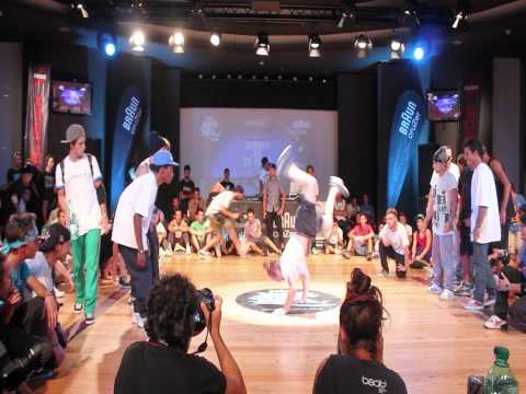 boty italy  semi-final Heroes vs De klan