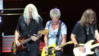 REO Speedwagon Live =] Son of a Poor Man [= Woodlands, Texas