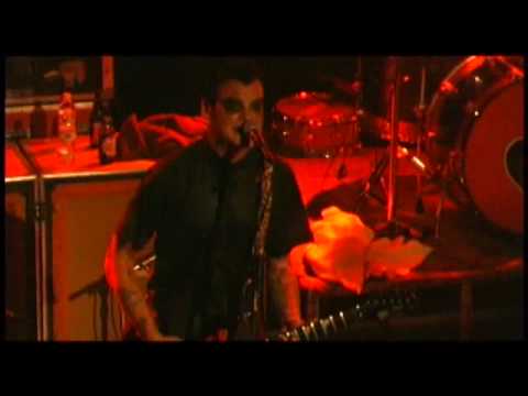 Alkaline Trio- Trouble Breathing(Live at the Metro)HQ