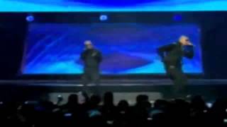 Wisin &amp; Yandel - Encendio (La Revolucion: Live) - 720p ¡HD!