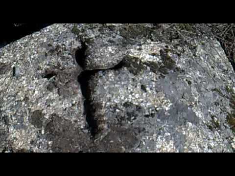 Cova do Lobo (Roucos - Cenlle - Ourense)