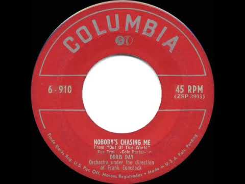 1950 Doris Day - Nobody’s Chasing Me