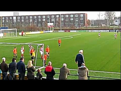 2012_03_17 F2 uvv doelpunt