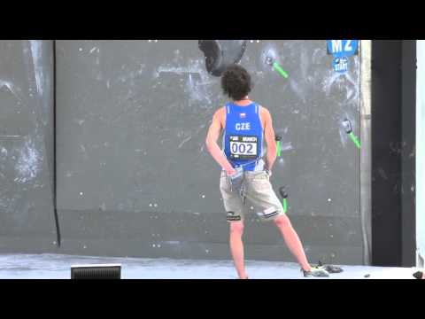 ADAM ONDRA Boulder 2 Semi-Final IFSC Climbing World Cup Munich 2015 - Bouldering