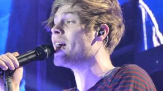 5SOS - Waste The Night (23rd  April 2016 Manchester Arena)