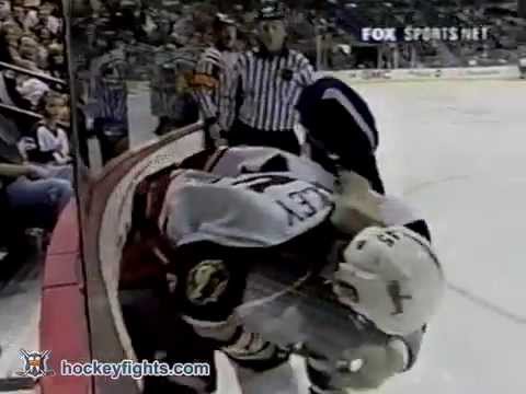 Ken Belanger vs Jody Shelley