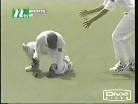 Rashid Latif Claims a Dropped Catch | Pakistan vs Bangladesh | Multan Test 2003
