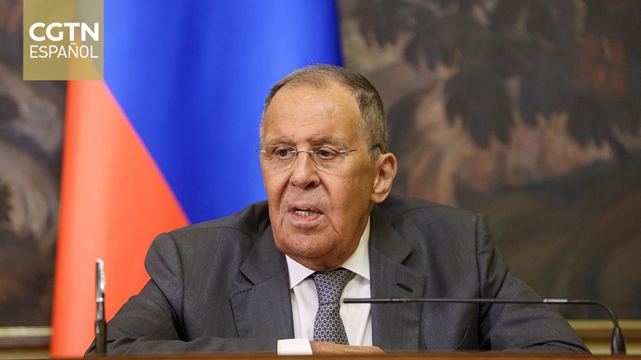Ministro de Relaciones Exteriores ruso afirma que el giro militar de Japón genera gran preocupación