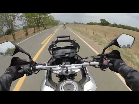 XRE 300, passando por Cromínia, GO 