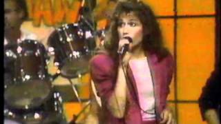 Hee Haw with Amy Grant classic clip from 1984