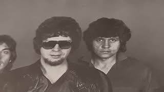 Electric Light Orchestra - Another Heart Break&#39;s (Vinyl Version)