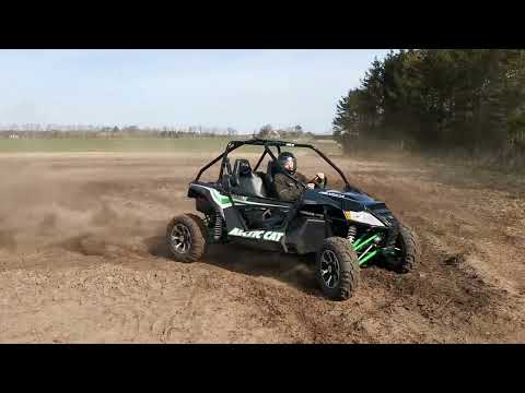 ARCTIC CAT WILDCAT 1000 CCM V-TWIN UTV-123Sold.