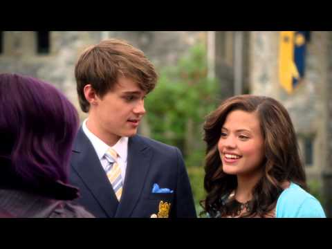 Disney Descendants | Trailer  טריילר היורשים של ערוץ דיסני