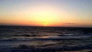 preview picture of video 'Lincoln Beach, Oregon at sunset #beachpress'