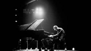 Bill Evans - MASH Theme (Suicide is Painless)_