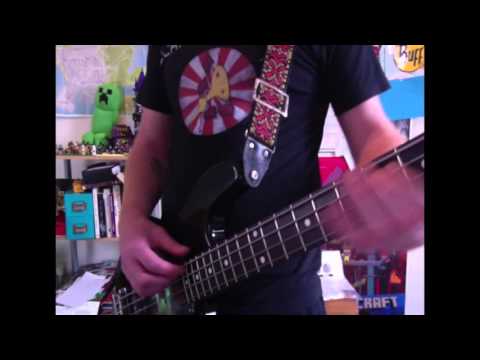 Lofty Funk :  A Bass Lesson Everyday # 143