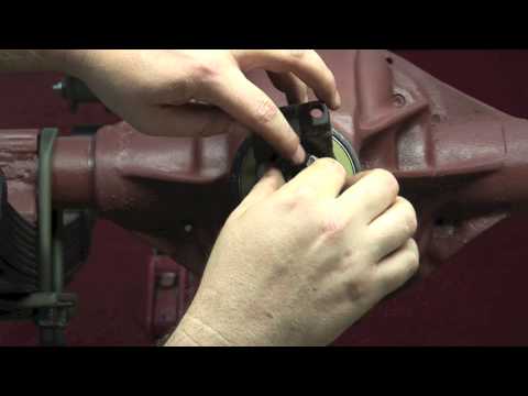 Build Your Willys: MB/GPW Differential Oil Seal and Yoke Installation.