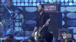 Stereos - Body Move - Live at We Day 2011